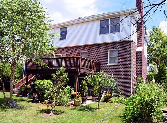 4th image of 15050 Wingate Dr