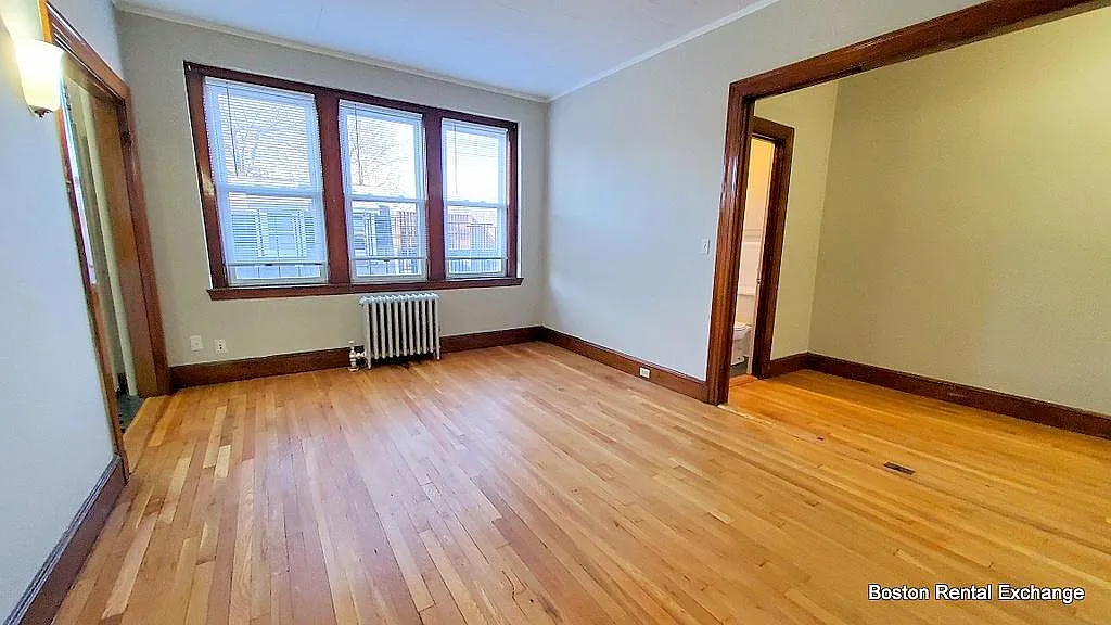 123 Orchard St — Photo 3