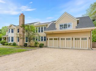 52 Brushy Neck Ln, Westhampton, NY 11977