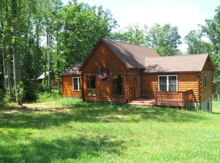 29 Cabin Village Rd, Hillsville, VA 24343