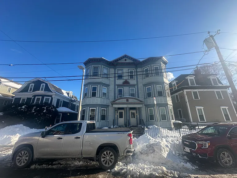 30 Hawthorne St #2 — Photo 18