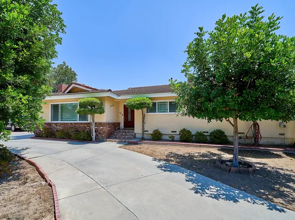 2493 Vista Laguna Ter, Pasadena, CA 91103