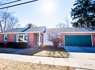 101 W Memory Ln, Mount Prospect, IL 60056