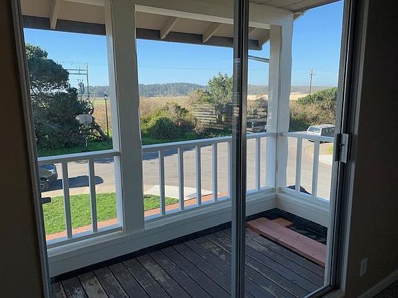 5th image of 984 Sonora Ave