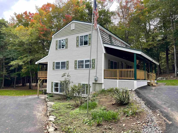 66 Saltmarsh Pond Rd #B, Gilford, NH 03249
