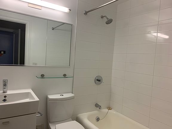 5th image of 400 E 57th St APT 16A