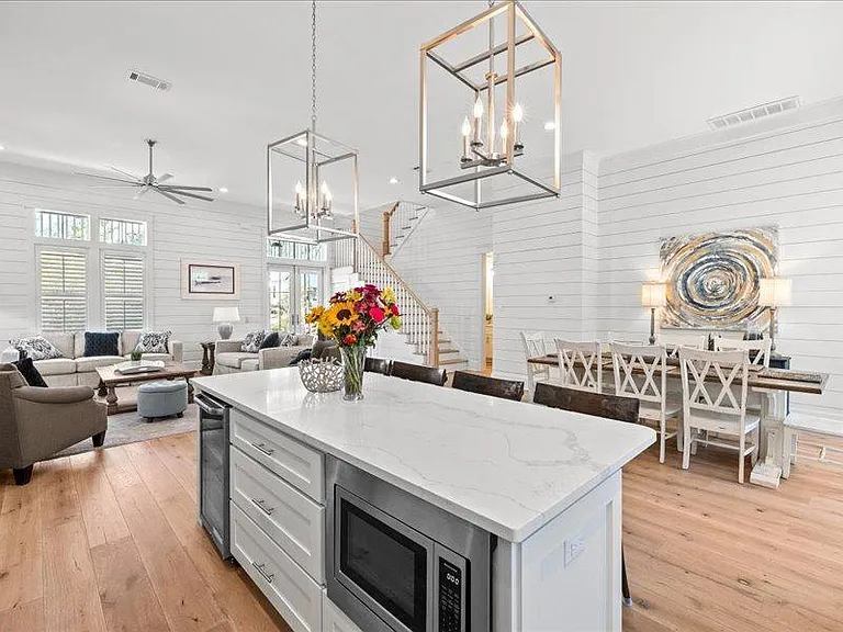 237 Cabana Trl — Photo 13