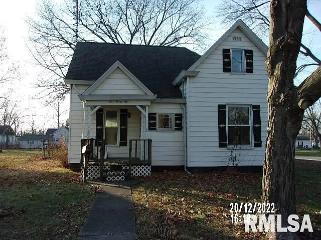 121 N Lincoln St photo 1