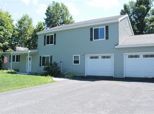 7076 Canterbury Hill Rd, Rome, NY 13440
