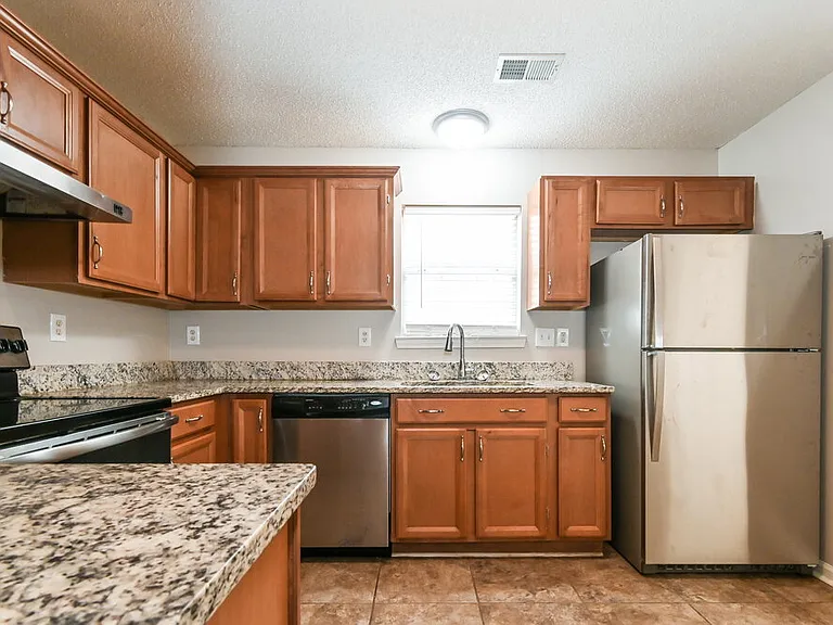 7173 Charlton Way — Photo 10