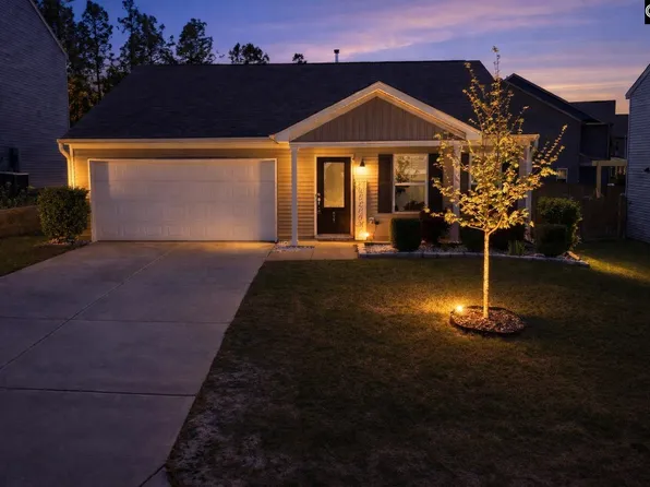 933 Tanreall Dr, Lexington, SC 29073