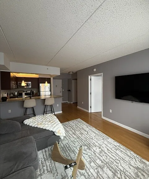 555 W 23rd St #S12Q — Photo 3