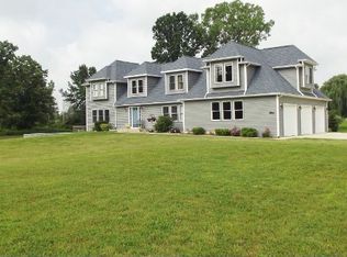 4125 Nicholson Rd, Fowlerville, MI 48836