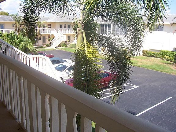2nd image of 2101 NE 1st Ct APT 203