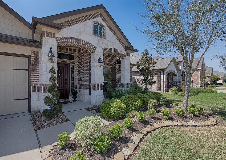 1st image of 2709 Kenton Hills Ct