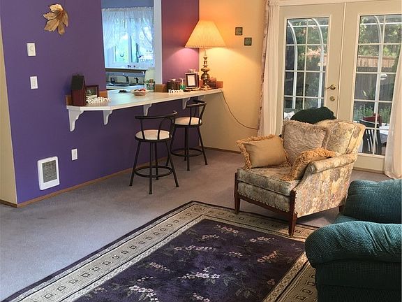 3rd image of 2809 SE Lela Ln