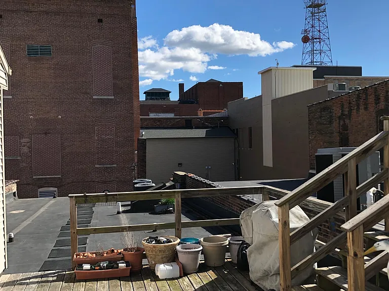 677 Wabash Ave #201 — Photo 9