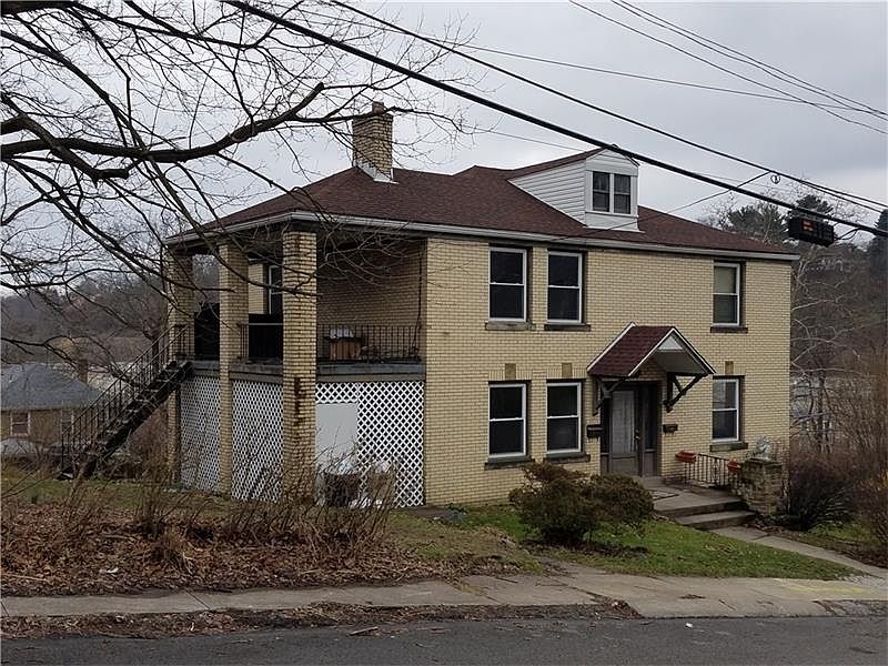 2nd image of 2404 Fairland St