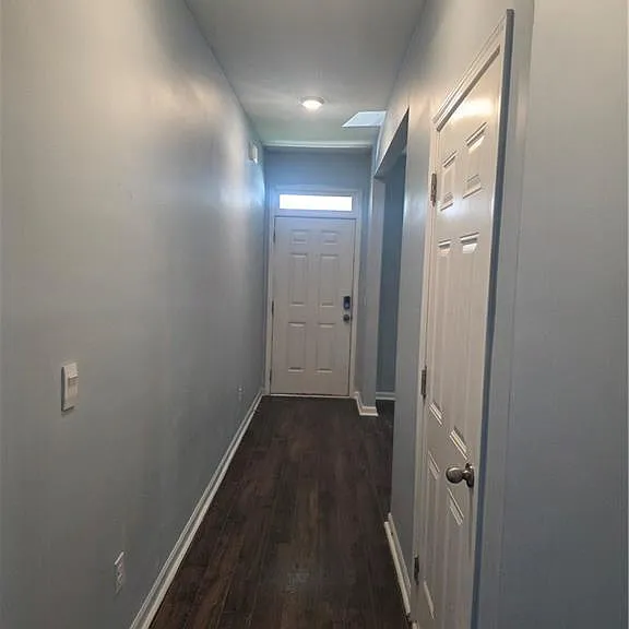 1494 Townsend Ct — Photo 2
