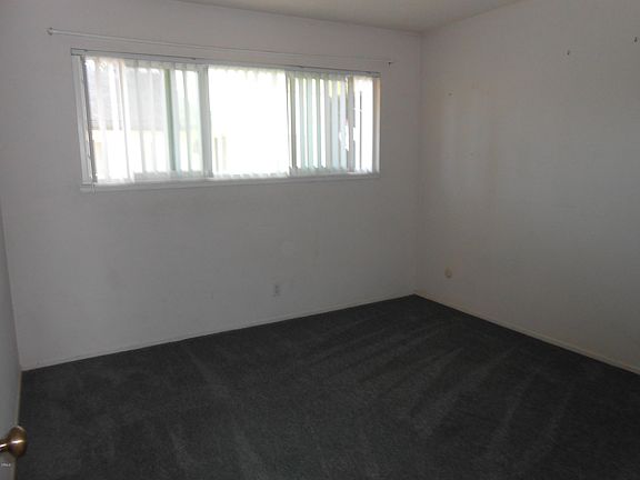 3rd image of 1211 Carlsbad Pl