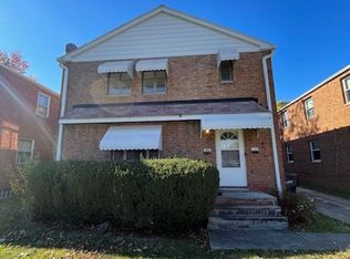 420 E 222nd St #2, Euclid, OH 44123