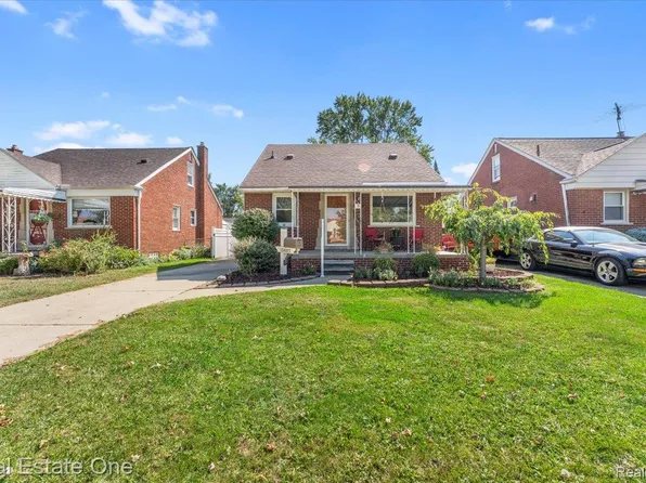 13487 Brest St, Southgate, MI 48195