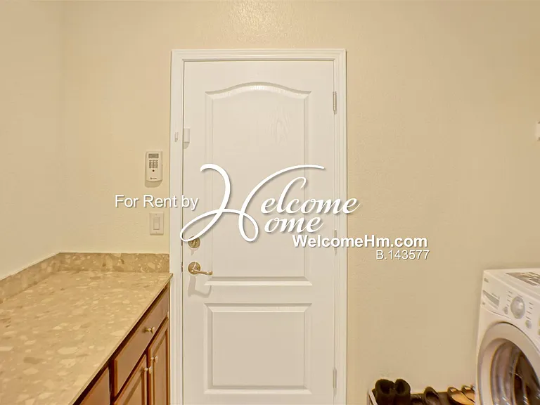 10445 Mott Ct — Photo 15