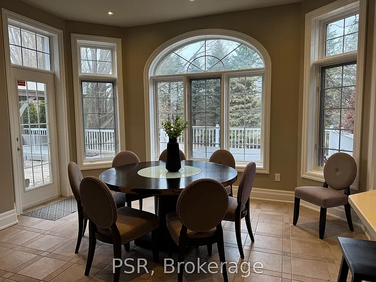 153 Grand Cypress Ln — Photo 4