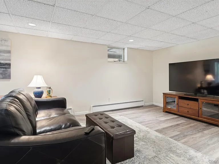30 Foley Rd — Photo 34