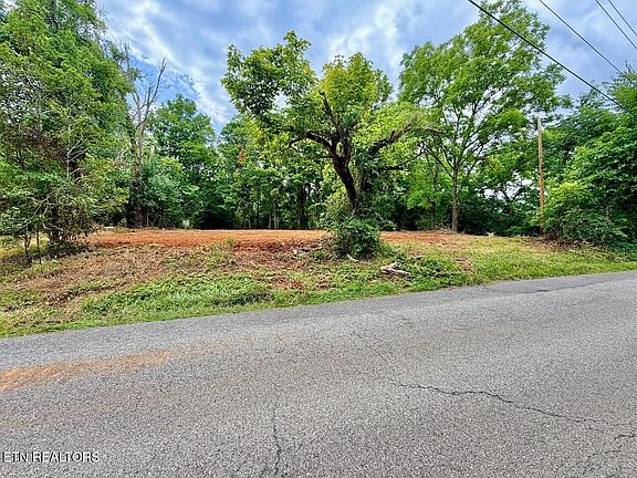2nd image of 3 Indian Warpath Rd Lot 3
