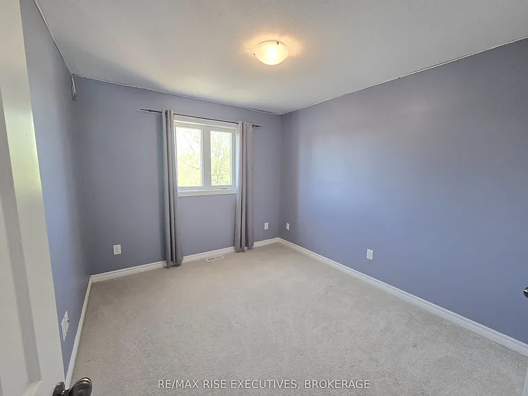 949 Blossom St #1 — Photo 29