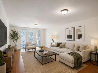 4641 Wild Indigo St APT 427, Houston, TX 77027