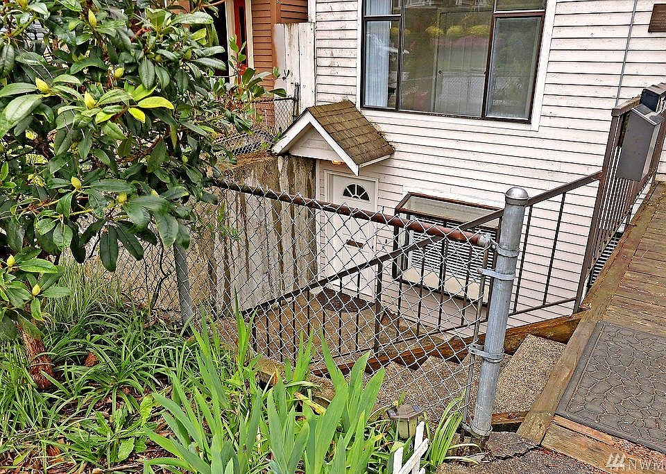 1st image of 2506 Grand Ave #A