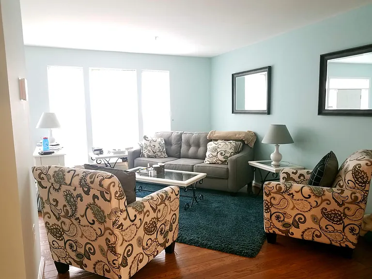 131 Quiet Waters Pl — Photo 3