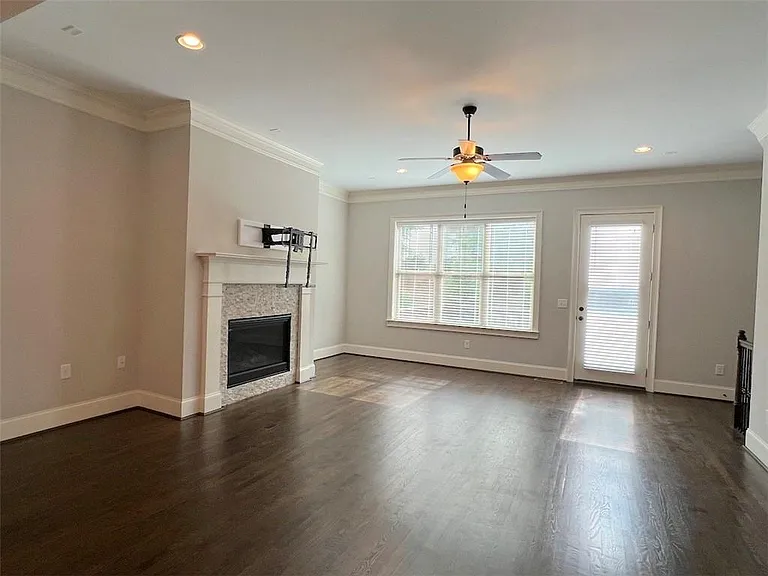 3226 Nobility Way — Photo 5