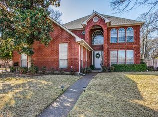 1601 Spinnaker Ln, Azle, TX 76020