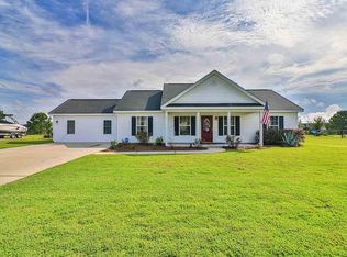 697 American Beech St, Loris, SC 29569