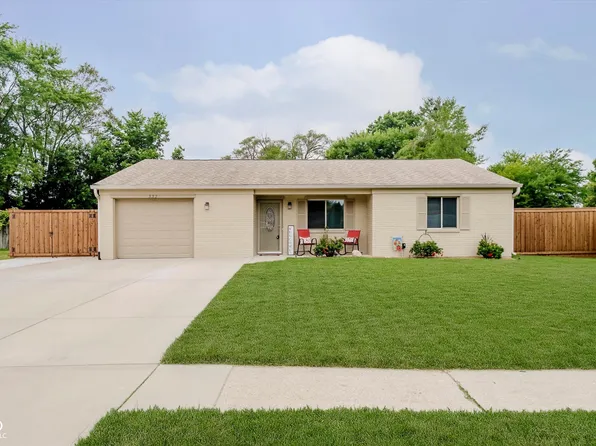 332 Boonesboro Rd, Greenwood, IN 46142