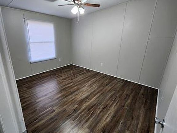 5th image of 319 Formosa Dr