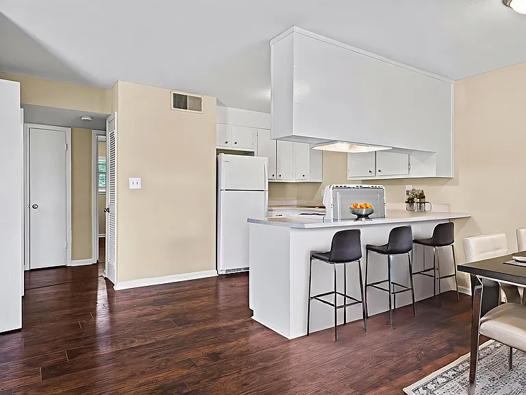Kitchen + Bar
