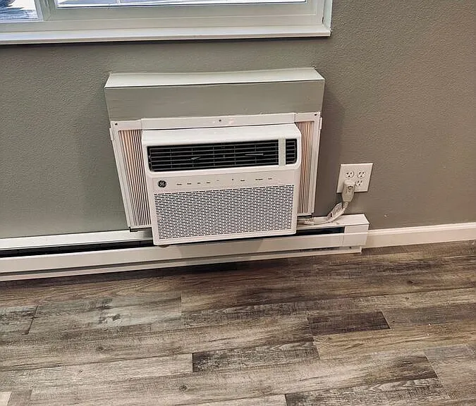140 College Dr #3 — Photo 6