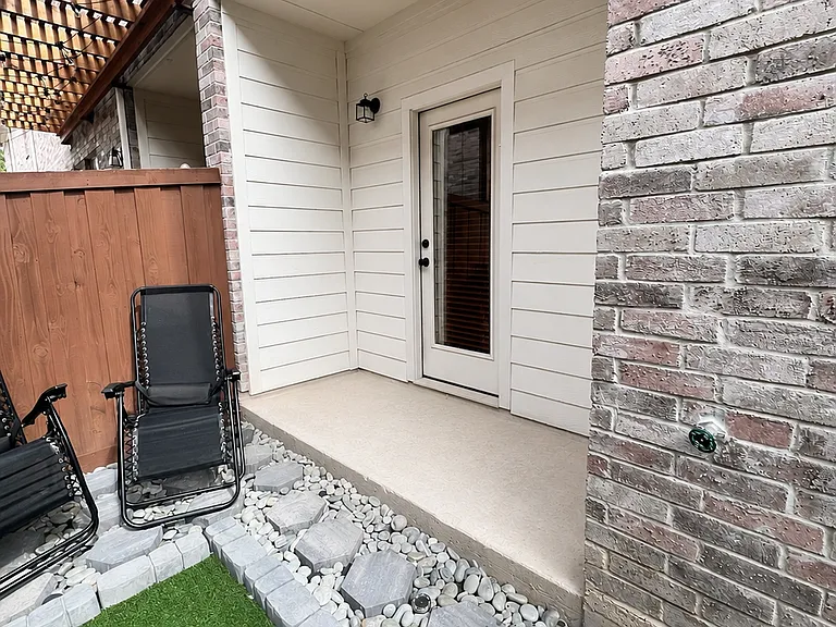 6406 Shakespeare Pl — Photo 15