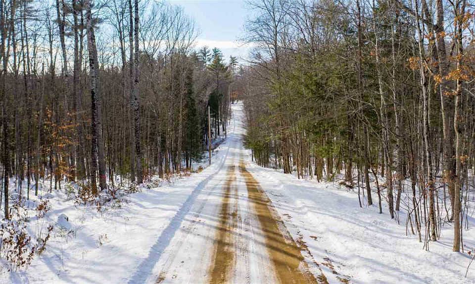 1st image of Blackadar Ln