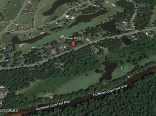 258 River Ridge Dr, Wallace, NC 28466