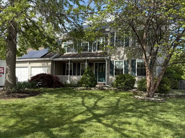 33 Klein Dr, Trenton, NJ 08620