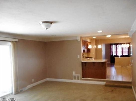 4th image of 2643 Pasadena Dr