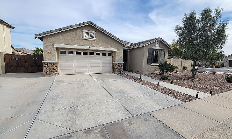 1st image of 3035 E Quartz St