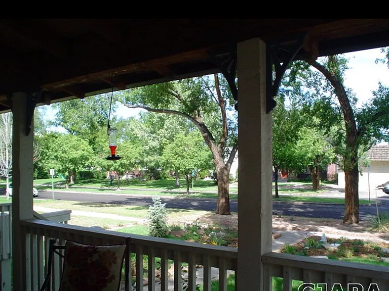 1159 Gunnison Ave — Photo 3