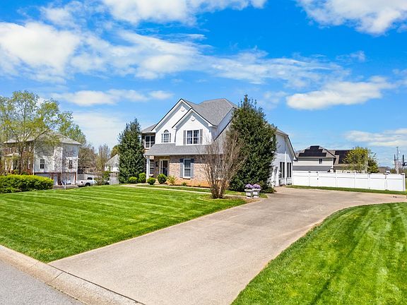 5th image of 1119 Thornberry Dr