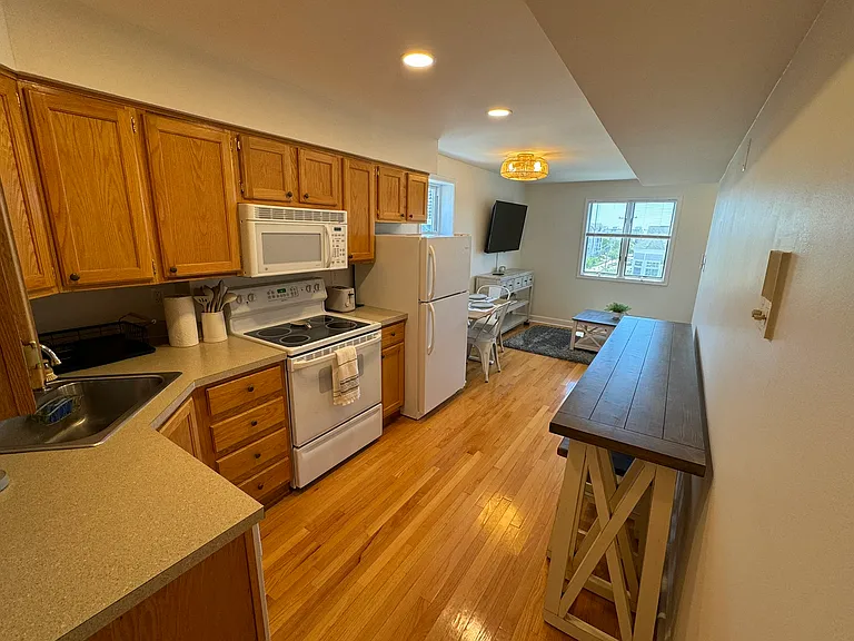 9801 Ventnor Ave #C1 — Photo 4